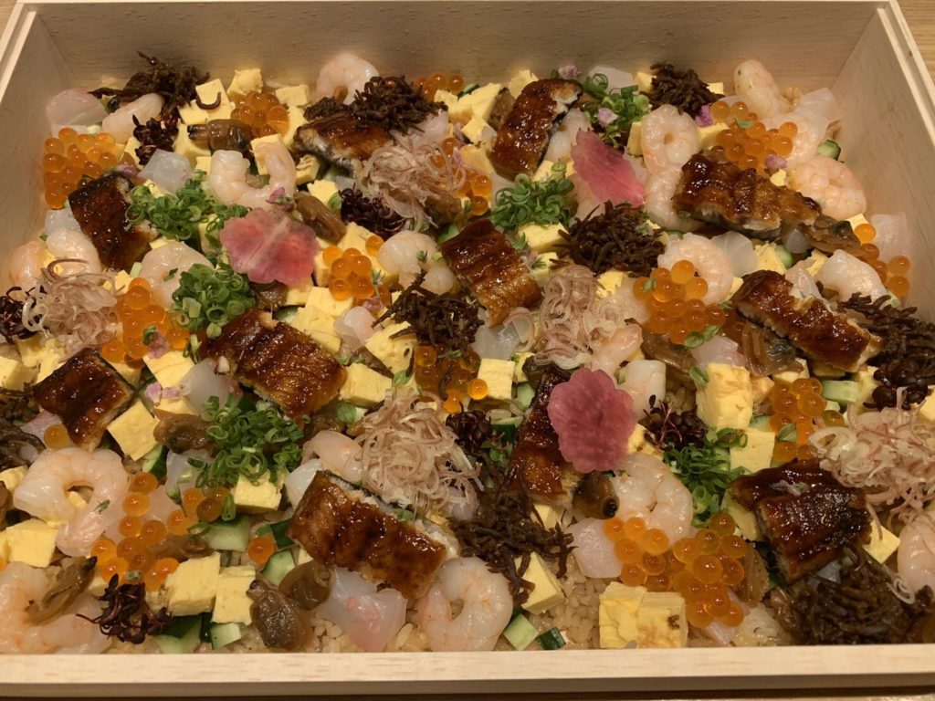 木箱入り極上ちらし寿司（5人前） | we love浜松のお持ち帰り：テイクアウトの飲食店紹介で浜松を応援