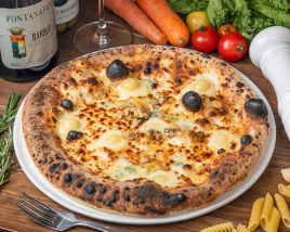 Italian Kitchen VANSAN ザザシティ浜松店：究極のクワトロフォルマッジ